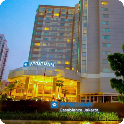 Wyndham Banner